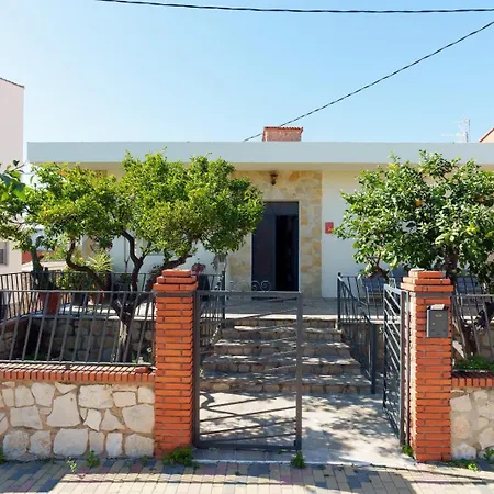 Holiday home Salericas Chella